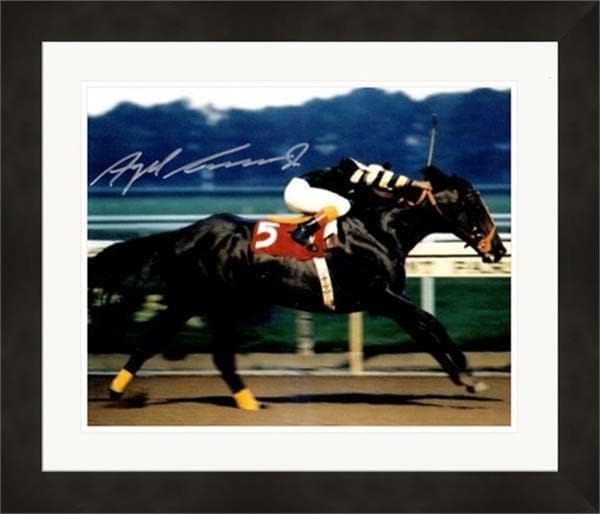Angel Cordero חתימה 8x10 תמונה 2 Matted & Framed - תמונות מירוצי סוסים עם חתימה